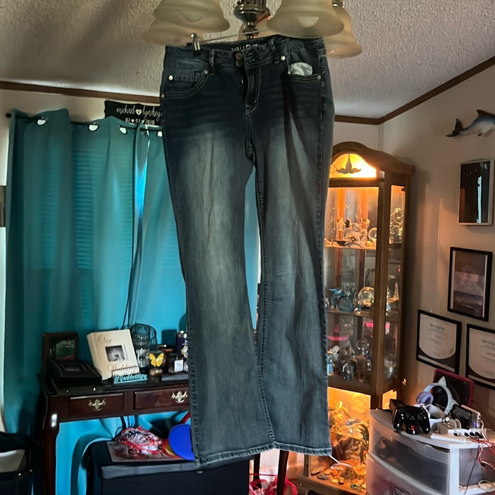 Wallflower boot cut size 13